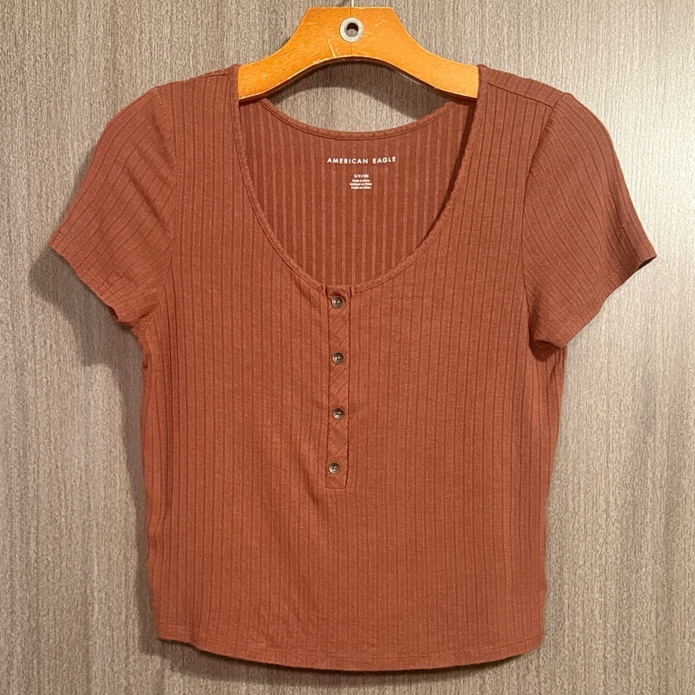 American Eagle Outfitters Women's Ribbed Buttoned Blouse Size Small EUC - Picture 1 of 8